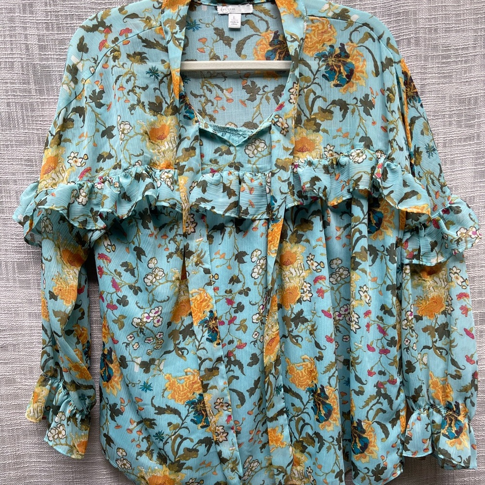Floral blouse, ruffle top, western style